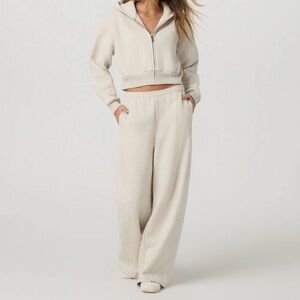 Women's Vuori bone Heather Restore Hoodie and wide leg Pants Set M NWT
